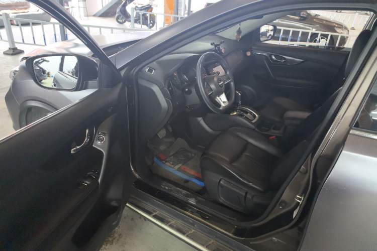 Used Nissan X-Trail 2017 2.0L CVT Comfort Edition 2WD
