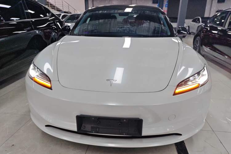Used Tesla Model 3 2023 Long-Range All-Wheel-Drive Version Front