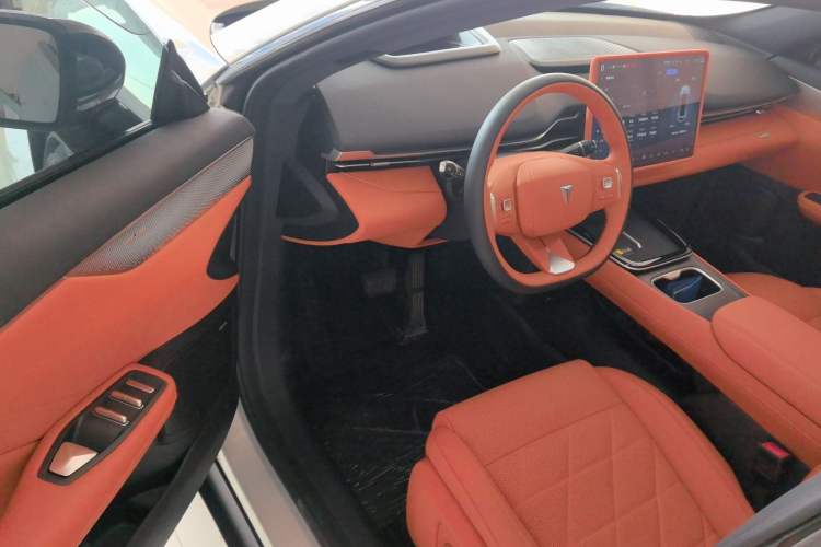 Used Deepal S05 2024 200Max Range-Extended Long-Range Version
