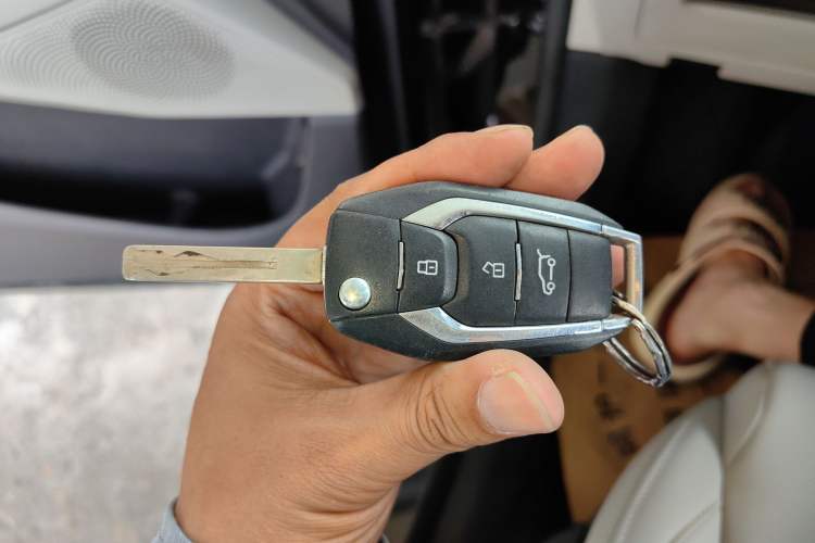 Used SAIC MAXUS G50 2022 1.5T Automatic Comfort Touring A