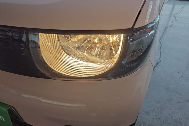 Used Chery QQ Ice Cream 2024 Edition Youth Version 120km Milkshake