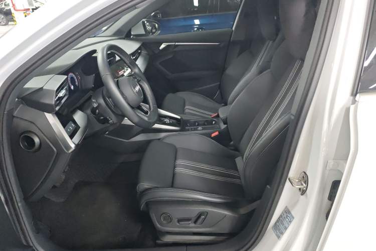 Used Audi A3 2024 Sportback 35 TFSI Fashionable Sports Model