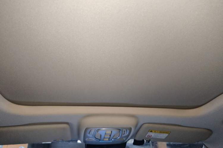 Used MG HS 2018 20T Automatic Two-Wheel Drive Hormone Passion Edition China V Standard Headliner