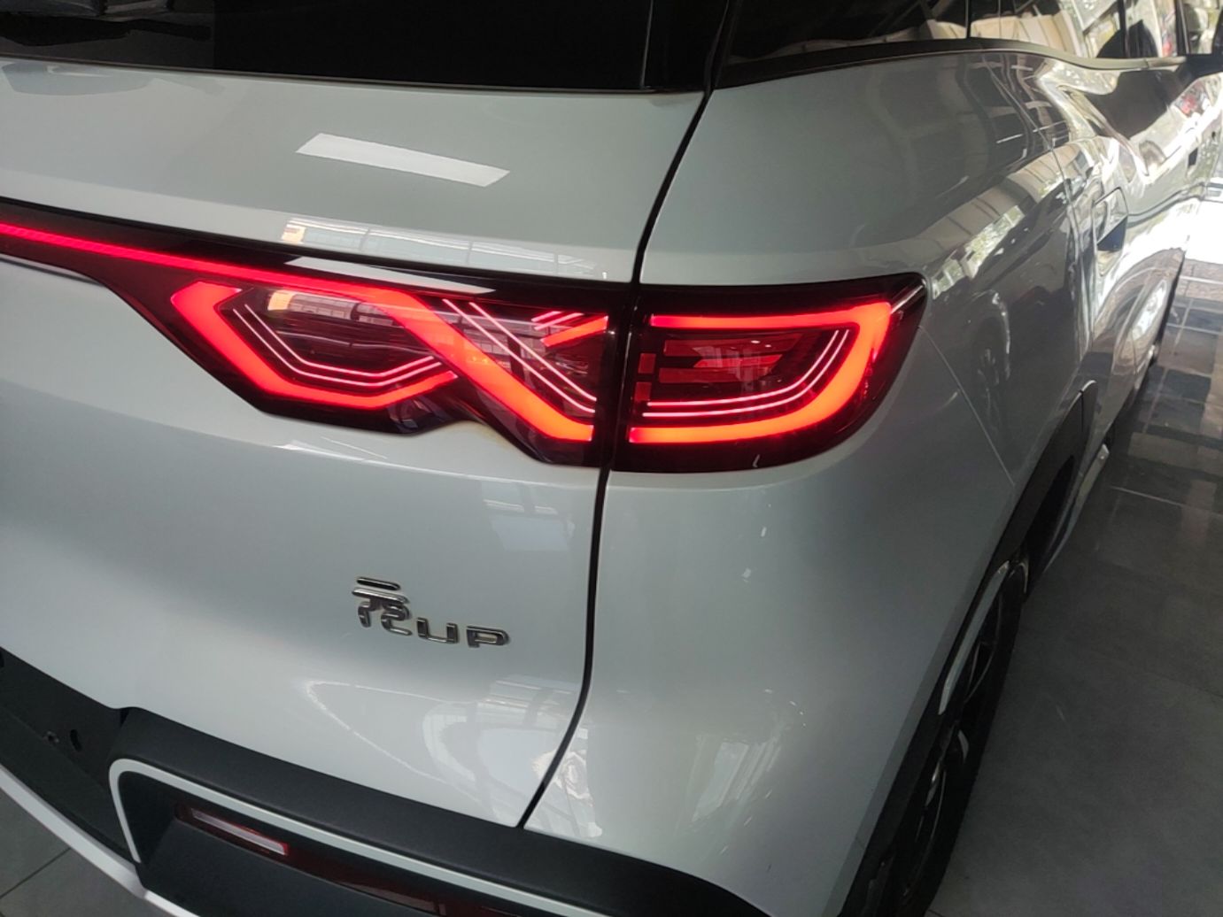 BYD Yuan UP 2024 401 km Active Version — снимка 9