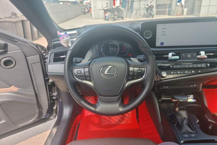 Used Lexus ES 2022 200 Excellence Edition Steering Wheel