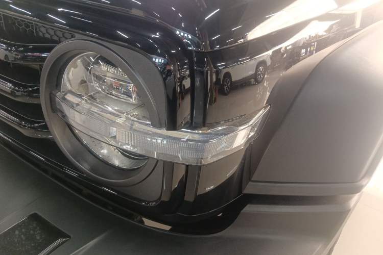 Used Tank 300 2021 Off-Road Edition 2.0T Challenger Left Front Headlight