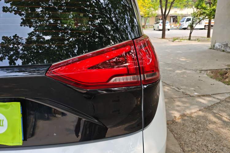 Used Haima 7X 2020 1.6 TGDI Automatic Luxury Model Right Rear Taillight