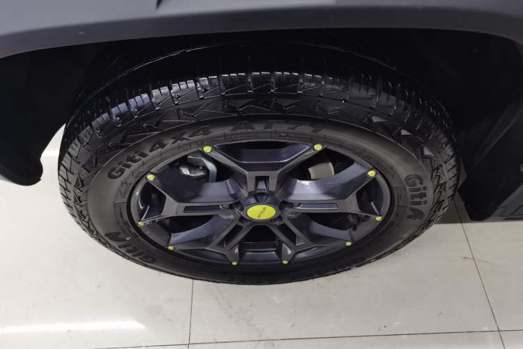 Used JETOUR Traveler 2023 2.0T All-Wheel Drive CrossPRO+