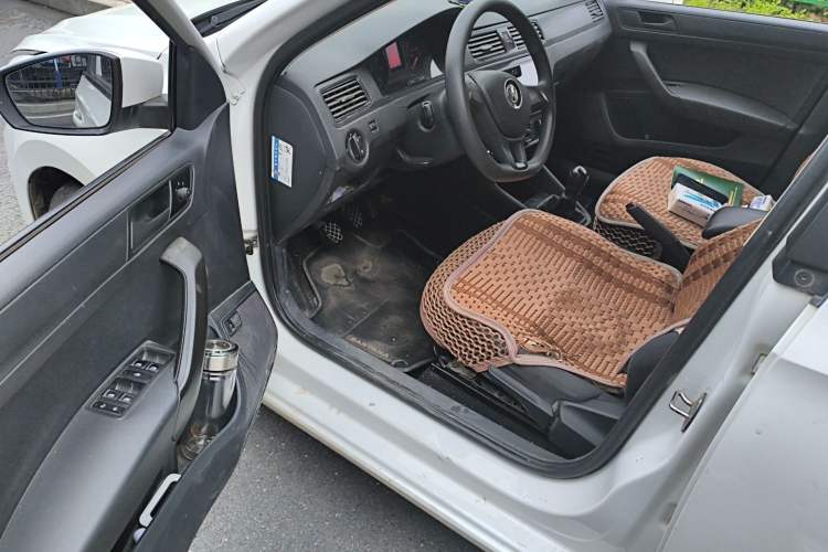 Used Volkswagen Santana 2021 1.5L Manual Fashion Edition Driver Seat