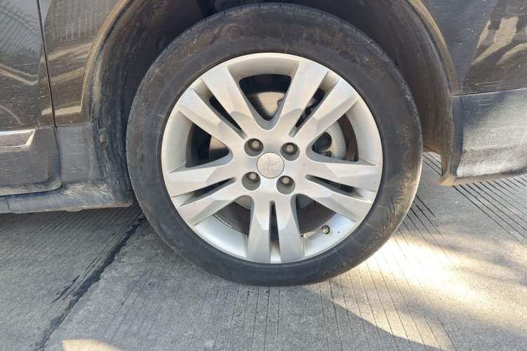 Used Peugeot 3008 2016 2.0L Automatic Classic Edition