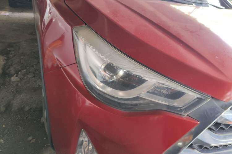 Used JAC Group Refine S3 2017 1.5L Manual Luxury Smart Model Right Front Headlight