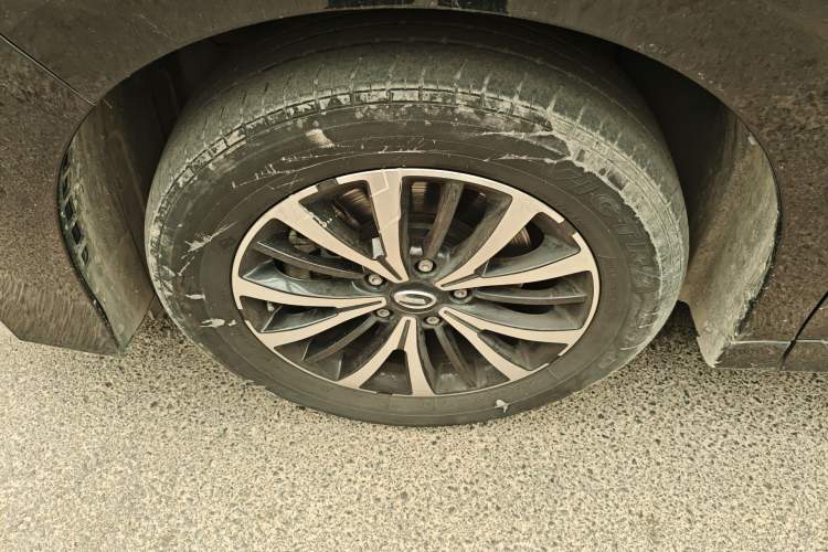 Used GAC Trumpchi M8 2023 Lingxiu Series 390T Deluxe Edition Exterior 4