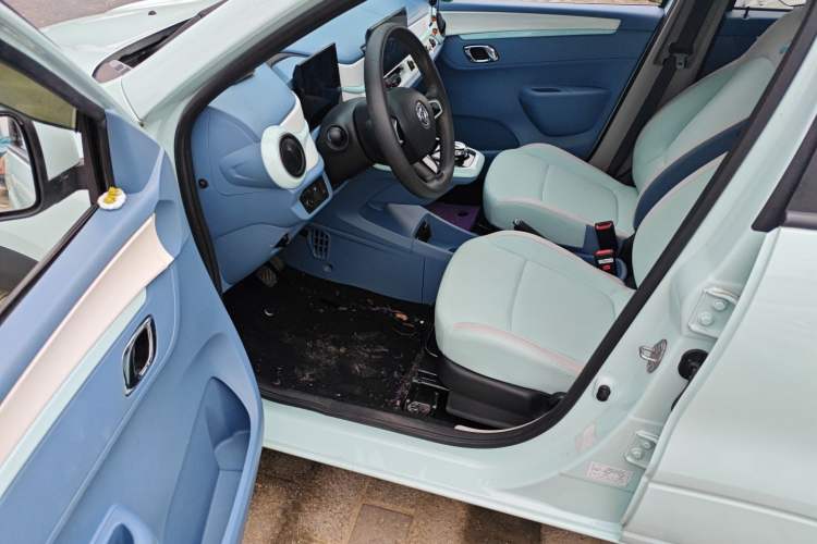 Used Dongfeng NAMMI BOX 2022 Chasing Wind Edition 331KM Advanced Model
