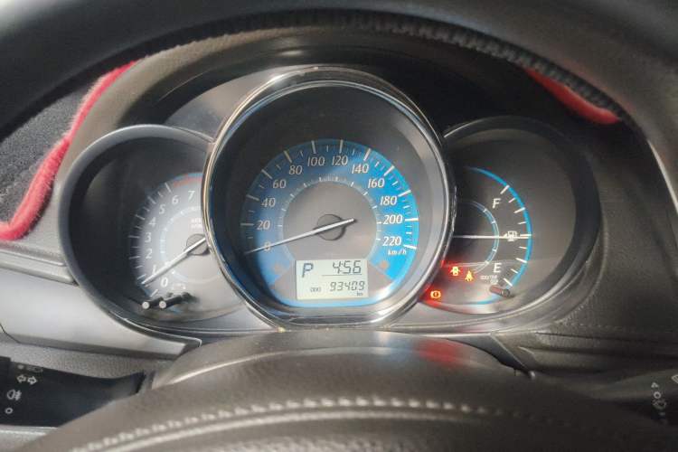 Used Toyota YARiS L Zhi Xuan 2014 1.3E Automatic Charm Edition