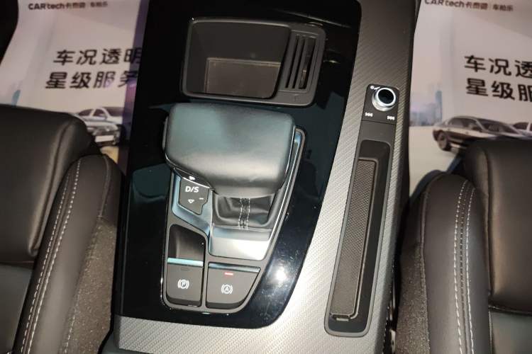 Used Audi Q5L 2022 Updated 45T Luxury Dynamic Version
