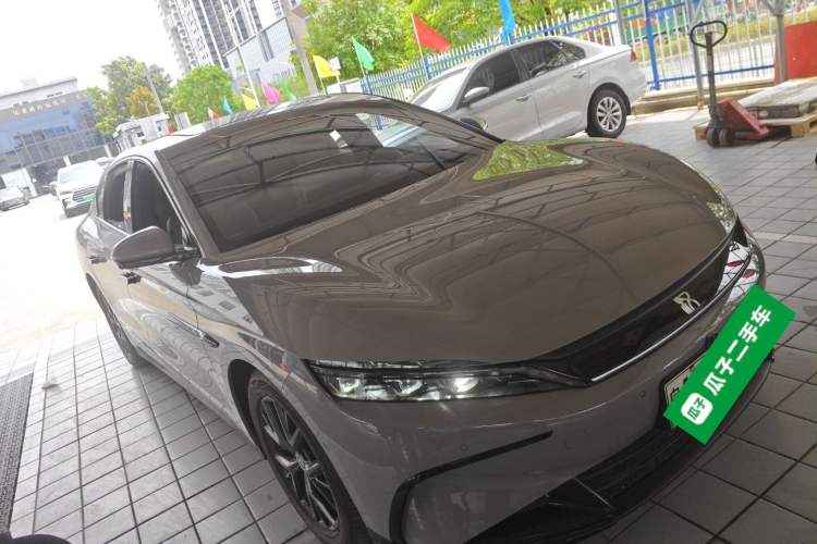 Used BYD Han 2025 DM-i Smart Drive 125KM Elite Model
