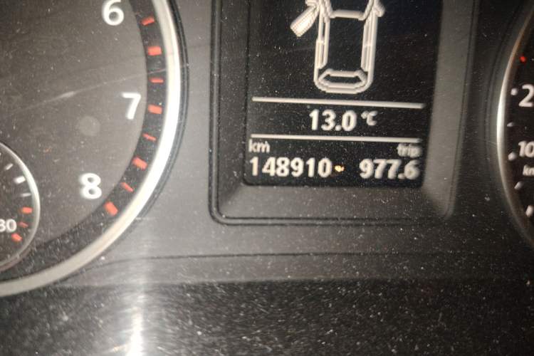 Used Volkswagen Tiguan 2012 1.8TSI Automatic Two-Wheel Drive Trend Edition Odometer Close Up