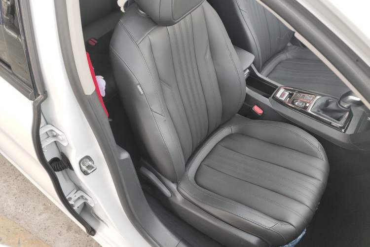 Used Peugeot 408 2022 1.6T Ambition Edition Right Front Seat