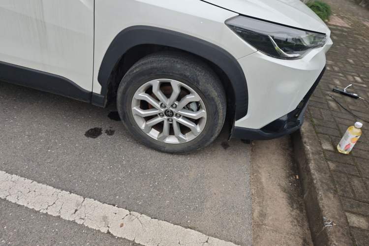 Used Toyota FRONTLANDER 2022 2.0L CVT Leading Edition Right Front Wheel Hub