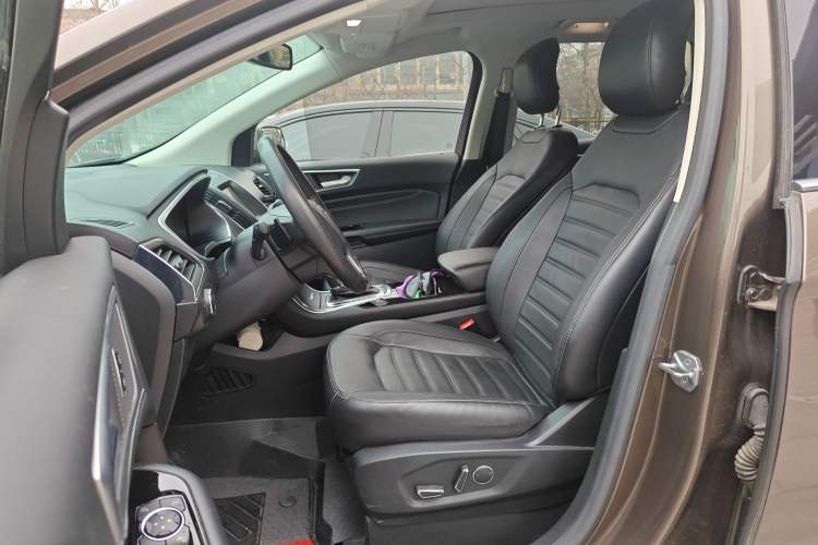 Used Ford Edge 2018 EcoBoost 245 Four-Wheel Drive Titanium 7-Seater
