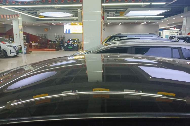 Used Tesla Model Y 2021 Long-Range All-Wheel-Drive Version 3D7
