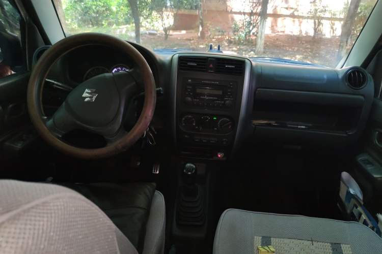 Used Suzuki Jimny 2015 1.3 MT JLX