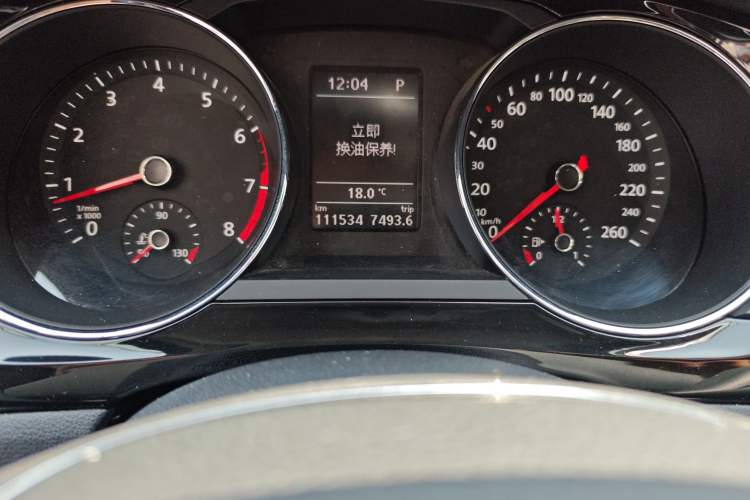 Used Volkswagen Sagitar 2018 180TSI DSG Prestige Edition Odometer Close Up