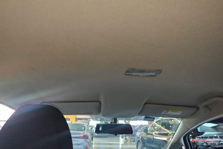 Used Honda Fit 2018 1.5L CVT Comfort Version Headliner