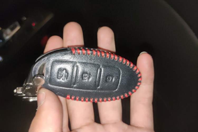 Used Infiniti QX50 2018 2.0T Two-Wheel Drive Fashion Edition Vehicle Key