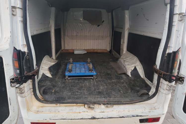 Used Foton Skyworth EV6 2023 Fast-Charging Version
