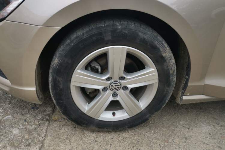 Used Volkswagen Lamando 2017 230TSI DSG Fashion Edition