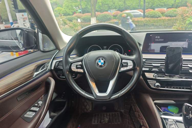 Used BMW 5 Series New Energy 2019 Updated Version 530Le Luxury Package Steering Wheel