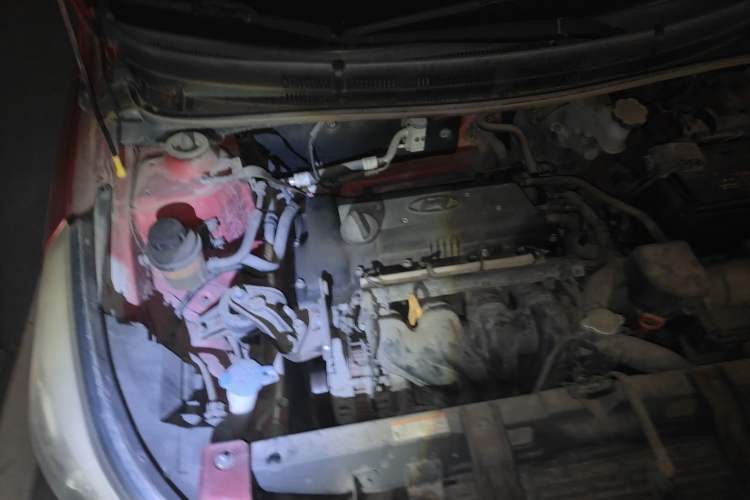 Used Hyundai Verna (older generation) 2014 1.4L Automatic Leading-Edge GLX