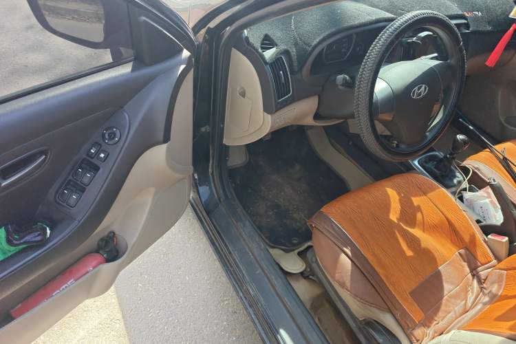 Used Hyundai Celesta 2011 1.6L Manual Comfort Edition
