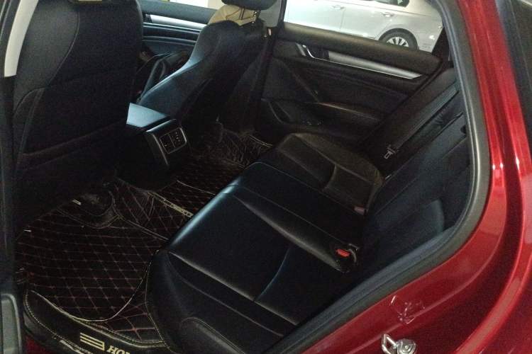 Used Honda Accord 2018 260TURBO Luxury Edition China V Emission Standard
