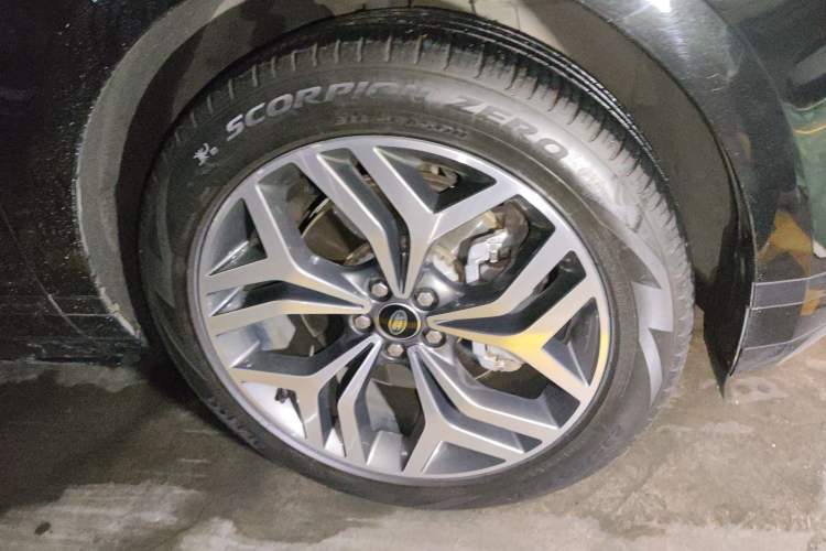 Used Land Rover Range Evoque 2021 Range Rover Velar L 249PS R-Dynamic First Edition
