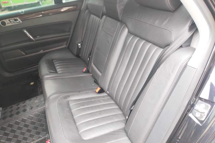 Used Volkswagen Phaeton 2011 3.6L V6 5-Seater Extended Comfort Version