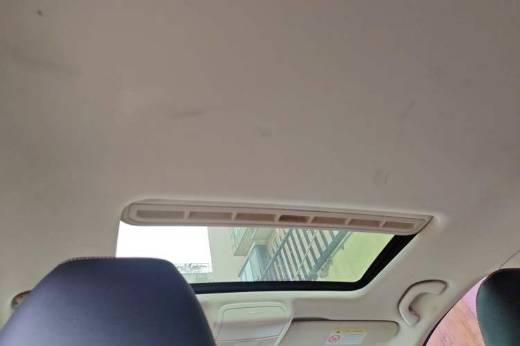 Used Volkswagen Sagitar 2015 230TSI Automatic Luxury Model