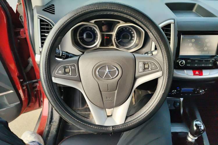 Used JAC Group Refine S3 2014 1.5L Manual Luxury Smart Model Steering Wheel