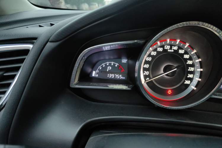 Used Mazda 3 Axela 2016 Sedan 2.0L Automatic Sport Model Odometer Close Up