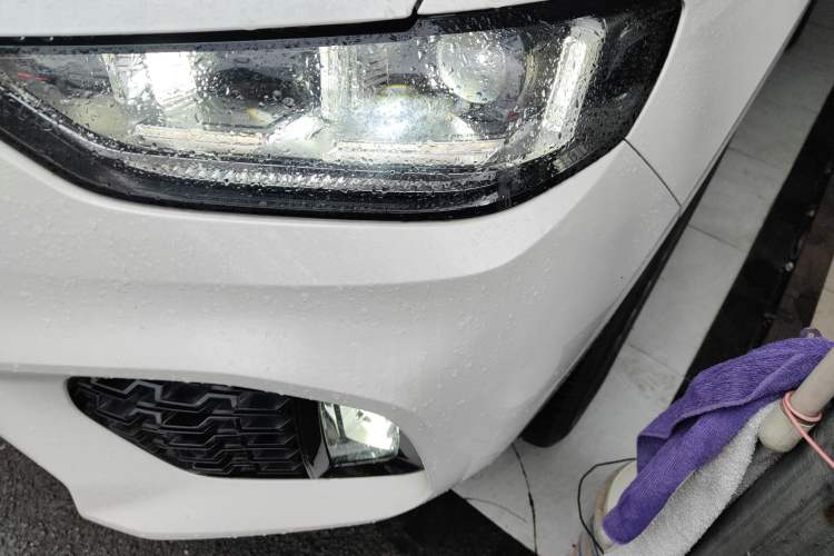 Used Wey VV5 2017 2.0T Ultra-Luxury Version
