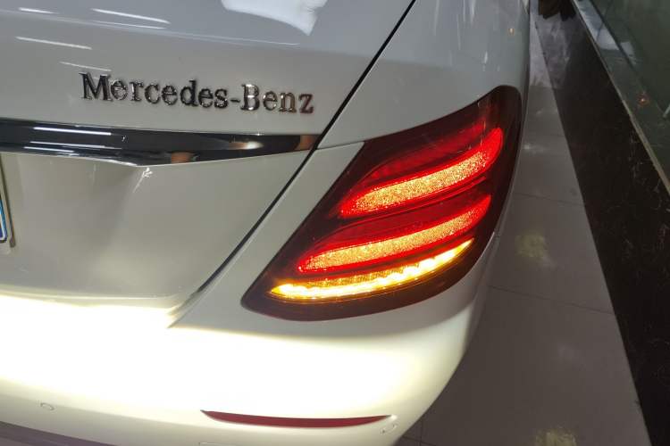 Used Mercedes-Benz E-Class 2018 Restyled E 300 L Sport Luxury Edition
