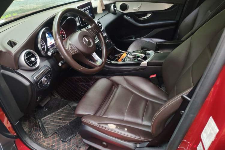 Used Mercedes-Benz GLC 2018 Facelift GLC 200 4MATIC Left Front Seat