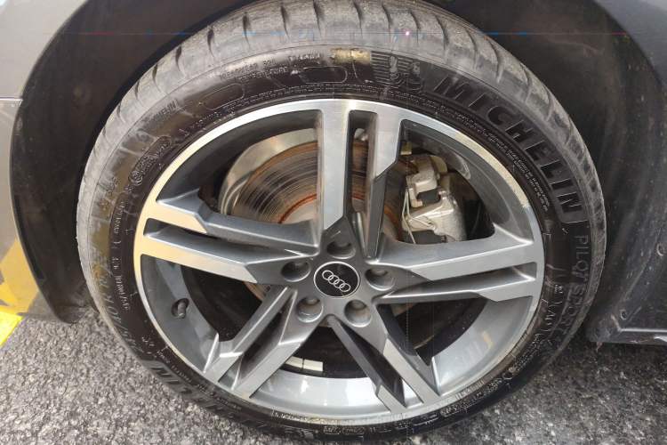 Used Audi A4L 2023 40 TFSI Fashion Dynamic Model
