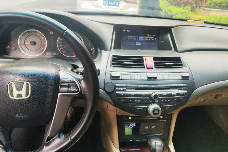 Used Honda Accord 2011 2.0L EX