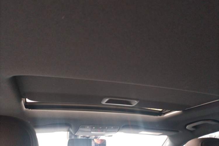 Used Mercedes-Benz CLS 2023 Facelifted CLS 300 Luxury Model Headliner