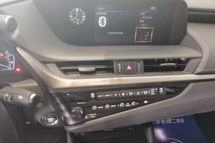 Used Lexus ES 2020 200 Excellence Edition
