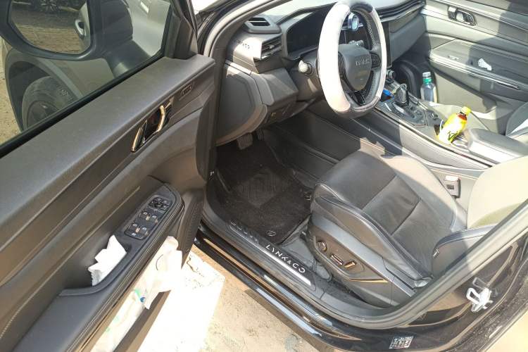 Used Lynk & Co 01 2021 2.0TD Four-Wheel Drive Dark Night Edition