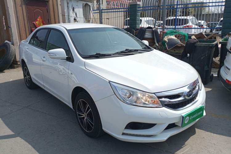 Used BYD Surui 2015 1.5L Manual Comfort Model
