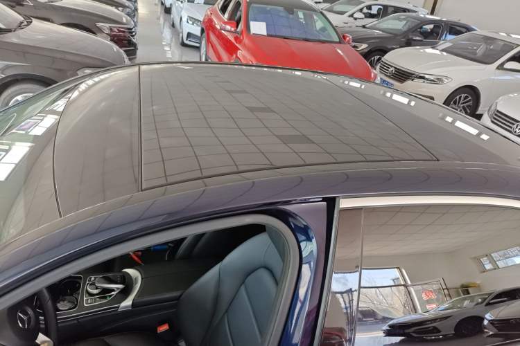 Used Mercedes-Benz C-Class 2018 C 200 L Sport Edition Roof